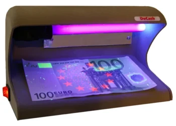 Секрети детекторів валют: як вони працюють і чому їх варто використовувати