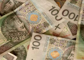 Aktywny rodzic: з жовтня для українців у Польщі будуть доступні нові виплати на дітей – Экономика