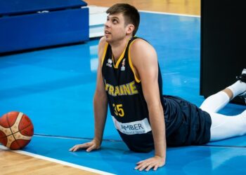 Артем Ковальов повертається з Японії у Європу – Федерація баскетболу України