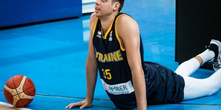 Артем Ковальов повертається з Японії у Європу – Федерація баскетболу України
