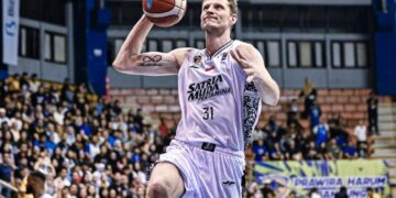 Артем Пустовий набрав 23 очка в матчі плей-оф чемпіонату Індонезії – Федерація баскетболу України