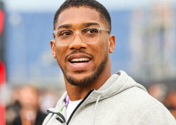 “Большой бонус”: Джошуа о том, что IBF отобрал пояс у Усика – Спорт ):Бокс