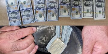 Чоловік намагався перевезти через кордон на Одещині понад 2 мільйони :: Інтент :: Новини Одеси, Миколаєва, Херсона