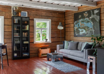 Как вдохнуть жизнь в старый дом?