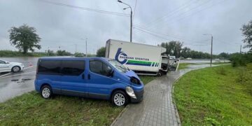 ДТП на Тернопільщині – травми отримала 15-річна дівчина