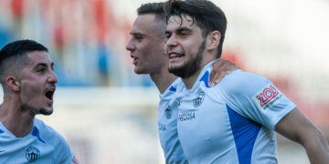 Експівзахисник Динамо та Зорі перебуває на перегляді у Металурзі Запоріжжя