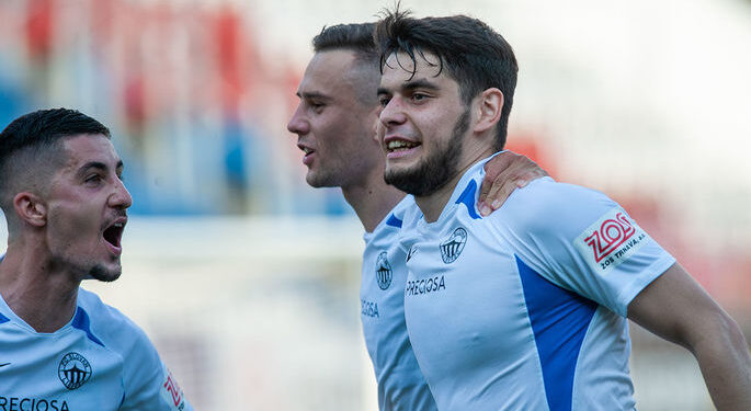 Експівзахисник Динамо та Зорі перебуває на перегляді у Металурзі Запоріжжя