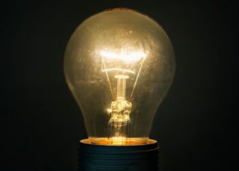 Енергетики опублікували новий графік відключення електроенергії на Черкащині