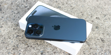Стоит ли покупать Apple iPhone 15?