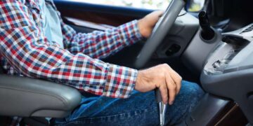 Які корисні звички водія збережуть авто в чудовому стані: 5 порад |  |