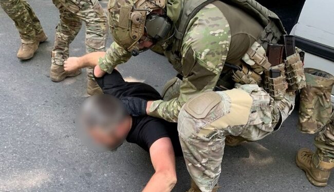 На Херсонщині чоловік продав реактивний піхотний вогнемет та реактивну багатоцільову гранату