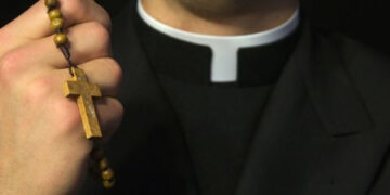 Не святі «святі отці»