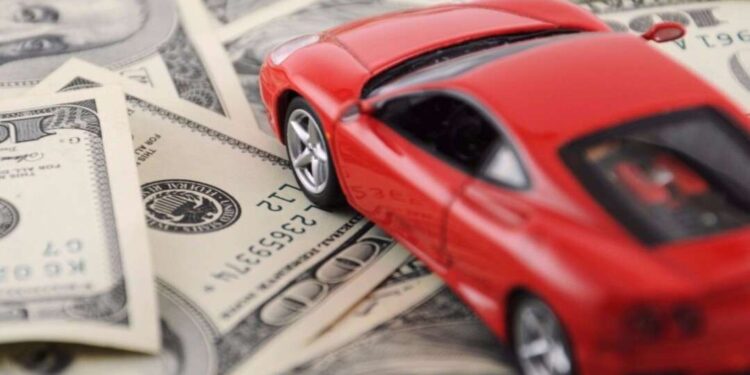 Нові та вживані авто в Україні можуть подорожчати: чому | |