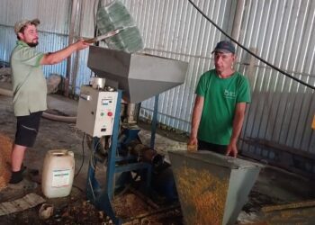 Олійник у важкі часи взявся за справу завдяки грантовій підтримці на Звенигородщині — Новости Черкасс