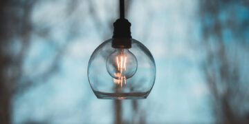 Погодинні відключення світла на Житомирщині 3 липня | Журнал Житомира