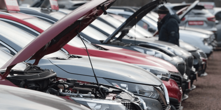 Попит на вживані авто в Україні зростає: аналітика ринку за червень 2024 року | |