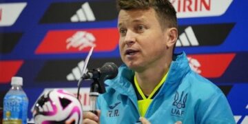 Ротань прокомментировал «детские ошибки» своей команды в провальном матче против сборной Ирака