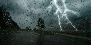 Синоптики повідомили, коли на Черкащині будуть грозові дощі 