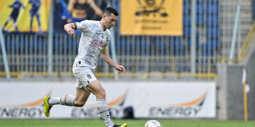 Тарас Степаненко потіснив Олександра Гладкого та Руслана Костишина