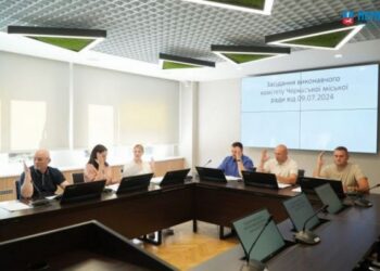 У Черкасах установлять інсталяцію «Серце надії» — Новости Черкасс