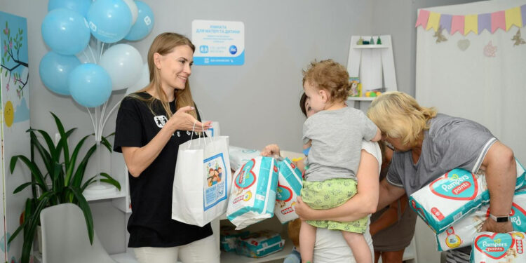 У Коломиї відкрили кімнату матері та дитини (ФОТО)