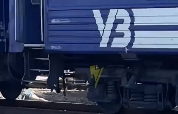 У Корсуні-Шевченківському потяг збив жінку