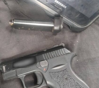 У Львові у водія знайшли стартовий пістолет з ознаками переробки