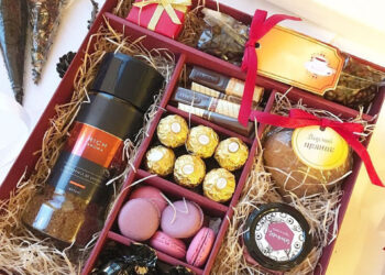 Подарок мужу: как выбрать и где купить