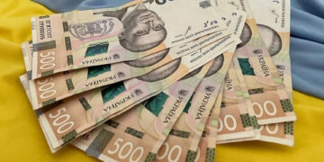 “Уже на стадії грошових компенсацій”: в Івано-Франківську закінчують відновлювальні роботи через обстріл