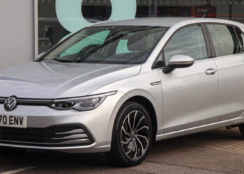 В Україні зростає попит на вживані авто з-за кордону – Экономика