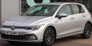 В Україні зростає попит на вживані авто з-за кордону – Экономика