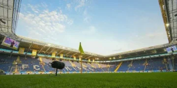 Выселили с тренировочной базы и стадиона. Днепр-1 близок к прекращению существования клуба