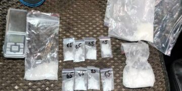 Заробляли по півмільйона на місяць: на Миколаївщині затримали торговців зброєю та наркотиками