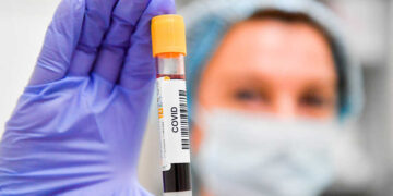 Коронавірус не відступає: у Києві хворіють тисячами | Новини Київ