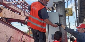 У Запоріжжі світлофори обладнують джерелами безперебійного живлення | Новини Запоріжжя