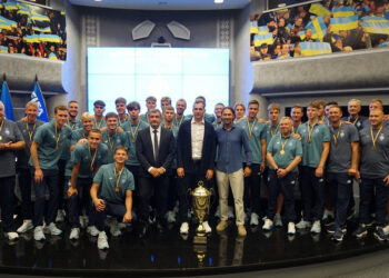 Чемпіони України U-19 отримали медалі та Кубок Чемпіонату U-19 в Будинку футболу