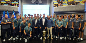 Чемпіони України U-19 отримали медалі та Кубок Чемпіонату U-19 в Будинку футболу