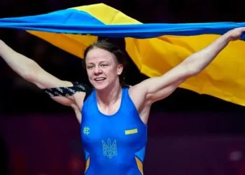 В України буде ще одна медаль! Коляденко впевнено вийшла у фінал Парижа-2024 | Боротьба |