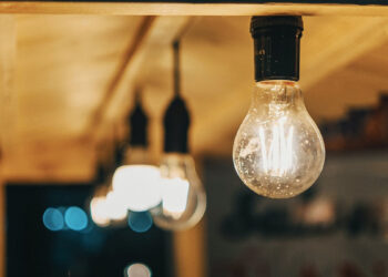 Де у Запоріжжі та районі не буде світла 26 серпня – розклад відключень | Новости Запорожья