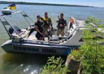 Друга спроба: прикордонники виловили з Дунаю порушника :: Інтент :: Новини Одеси, Миколаєва, Херсона