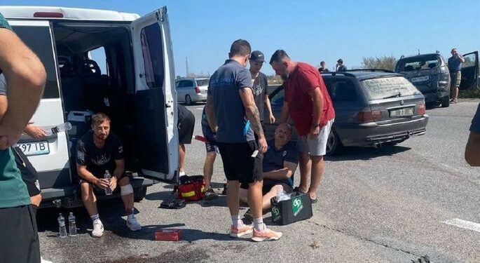 Думаю, ми були за дві секунди до смерті. В ФК Ужгород розповіли про жахливе ДТП перед матчем