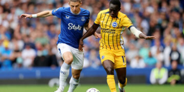 «Эвертон» с Миколенко крупно проиграл на старте нового сезона АПЛ «Брайтону»