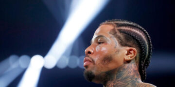 Хирн предсказал соперника Дэвиса после срыва боя против Ломаченко – Спорт ):Бокс