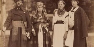 Як одягались українці у 30 роках 20 століття – фото з Тернопільщини