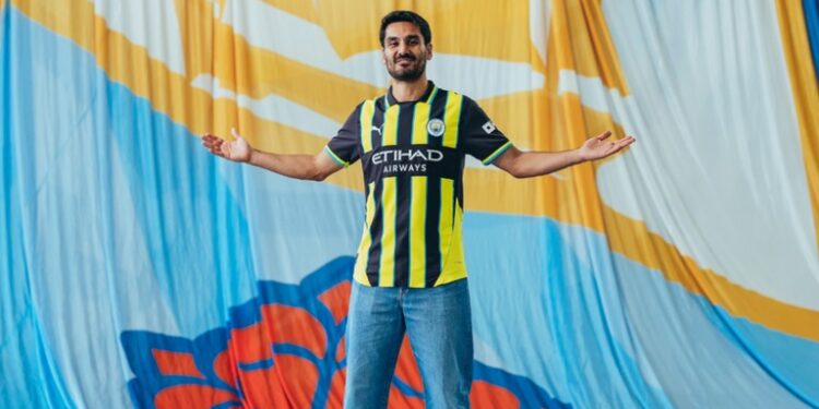 «Манчестер Сити» вернул звездного хавбека из «Барселоны»