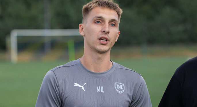 Металіст 1925 представив тренера другої команди