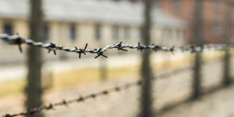 На Шепетівщині суд не погодився з кваліфікацією дій обвинуваченого у грабежі: деталі справи —Хмельнитчина