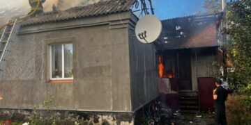 На вулиці Ярослава Кревогубця палав житловий будинок —Хмельнитчина