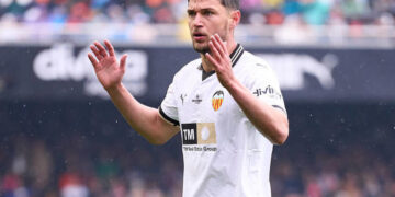 Неожиданное решение. Роман Яремчук решил перебраться в чемпионат Греции