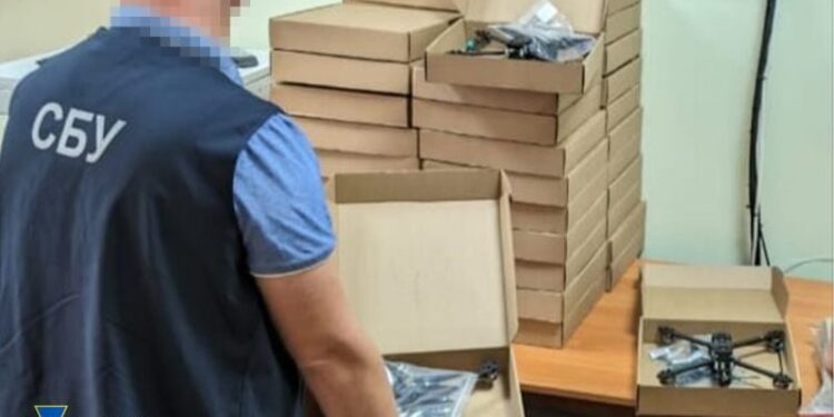 Підприємця підозрюють в постачанні неякісних FPV-дронів Нетішинській міськраді —Хмельнитчина